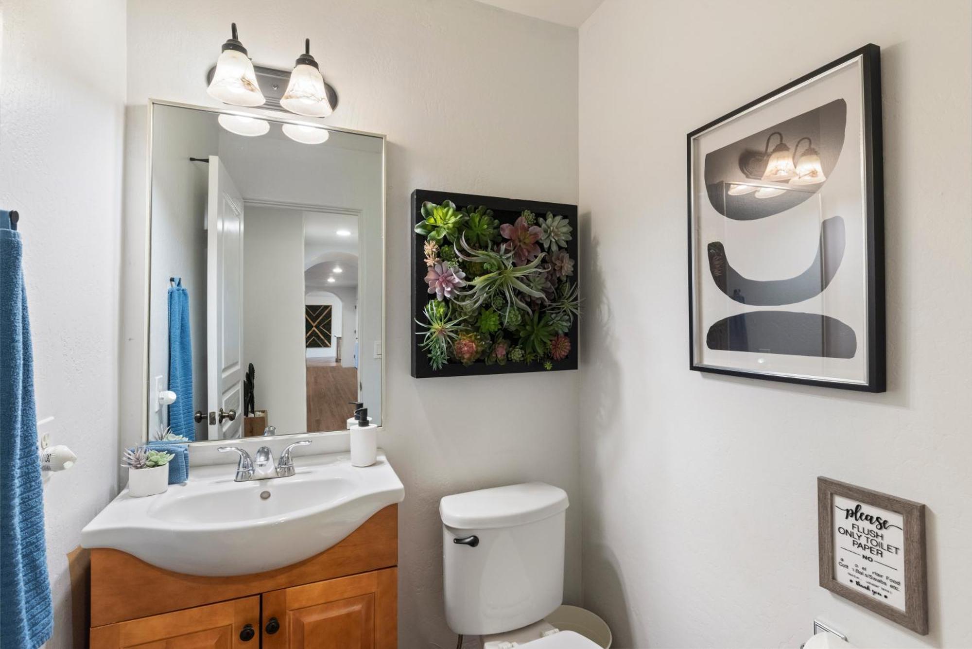 5 Bedroom 4 Bath Boutique Home Premium Location + Heated Pool Option Glendale Exterior photo